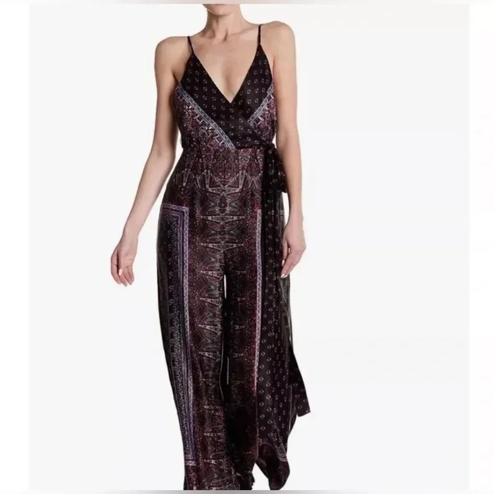 Free people satin paisley sleeveless V-neck jumpsuit wide leg adjustable size 6